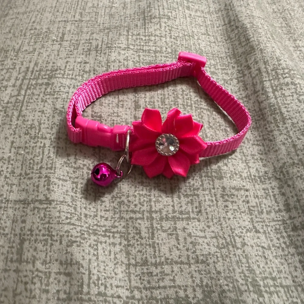 Pink Cat collar with bow and bell